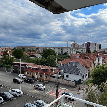 Angels Apartment 2 Oradea Ngoại thất bức ảnh