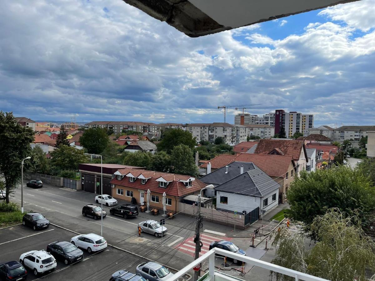 Angels Apartment 2 Oradea Ngoại thất bức ảnh