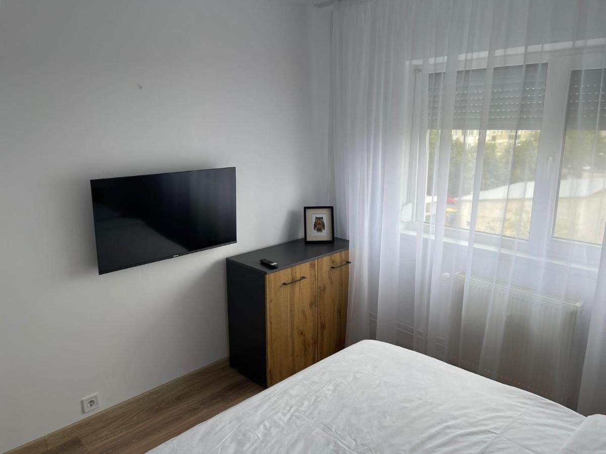 Angels Apartment 2 Oradea Ngoại thất bức ảnh